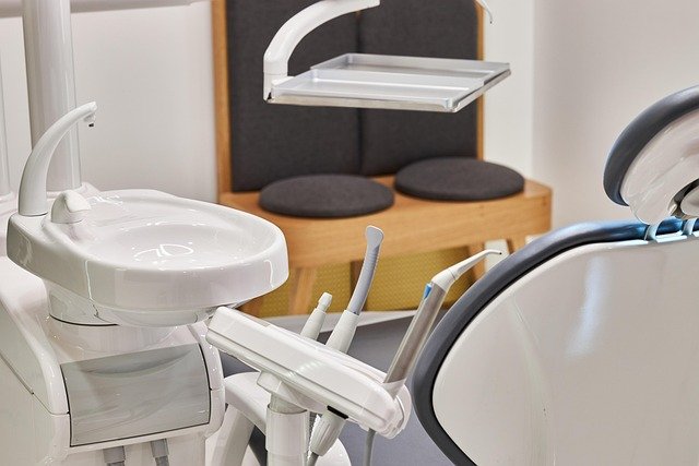 Virtual Consultations for Cosmetic Dentistry — illustrative image